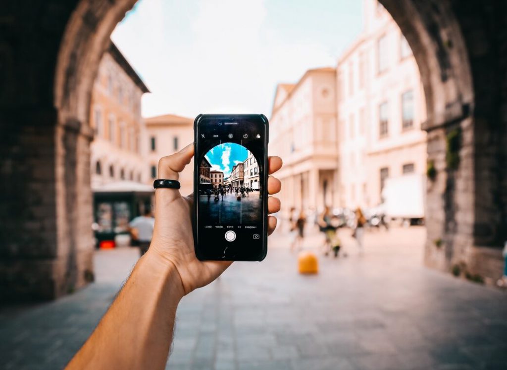 Šestkrat je gostovanje v EU prišlo zelo prav Six times EU roaming came in really handy